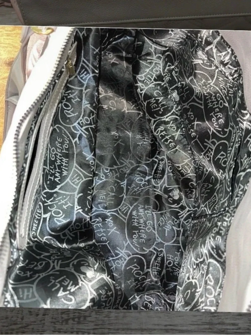 Betsy Johnson Rose Stitch Baby Bag in great condition